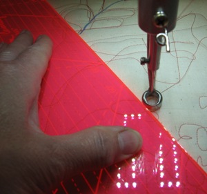 longarm rulers, longarm templates, how to use longarm rulers, how to use longarm templates, extended base, APQS, longarm quilting, tutorial, how to