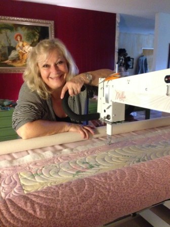 Beth Maitland-Bannigner, Traci Abbot, CBS, The Young and the Restless, longarm quilter, longarm quilting, APQS, Millennium, Millie