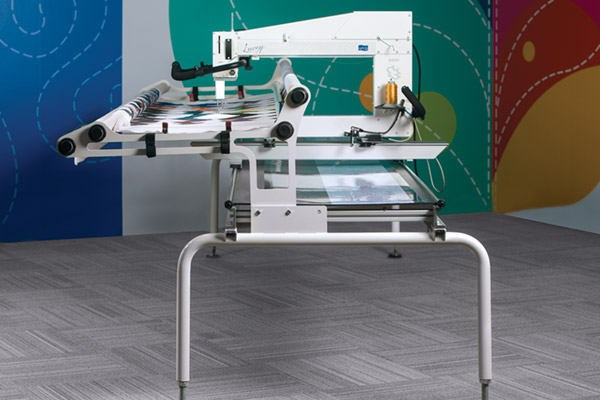 Standard Table for longarm quilting machine with Lenni