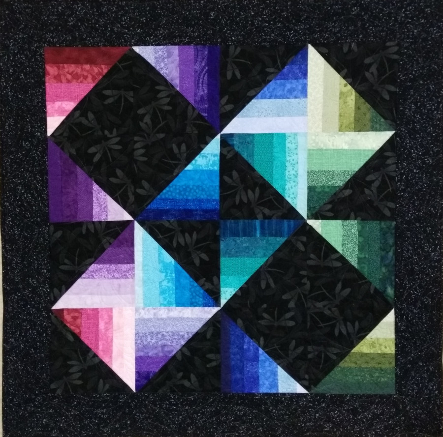 Achieving color illusion in longarm quilting – Part 2: Luster - Luster quilt full size image